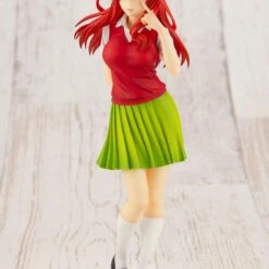 Kotobukiya 1/8 The Quintessential Quintuplets Itsuki Nakano Scale Statue Figure PP892