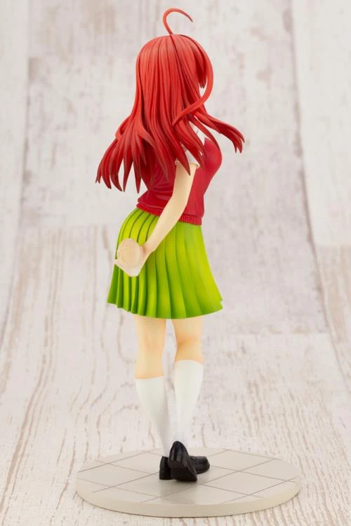 Kotobukiya 1/8 The Quintessential Quintuplets Itsuki Nakano Scale Statue Figure PP892 4 Kotobukiya 1/8 The Quintessential Quintuplets Itsuki Nakano Scale Statue Figure PP892