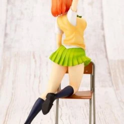 Anime Statues (Manufacture) Kotobukiya 1/8 The Quintessential Quintuplets Yotsuba Nakano Scale Statue Figure PP893