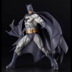 Kotobukiya 1/6 DC Batman: Hush Batman ArtFx+ Statue