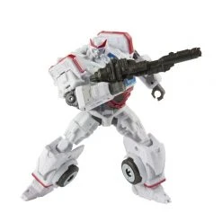 Hasbro Transformers Generations Studio Series #82 Deluxe Ratchet Action Figure