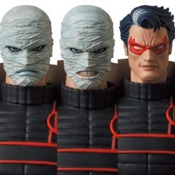 Medicom Toy Mafex No. 133 Hush Batman: Hush Action Figure 12 Medicom Toy Mafex No. 133 Hush Batman: Hush Action Figure