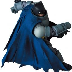 Medicom Toy Mafex No. 146 Armored Batman The Dark Knight Returns Action Figure Medicom 14 Medicom Toy Mafex No. 146 Armored Batman The Dark Knight Returns Action Figure Medicom