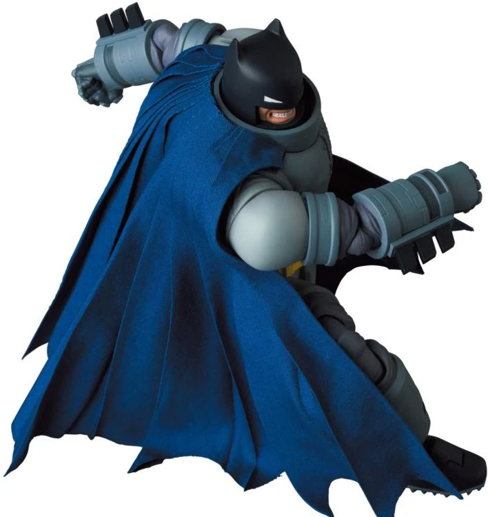 Medicom Toy Mafex No. 146 Armored Batman The Dark Knight Returns Action Figure Medicom 5 Medicom Toy Mafex No. 146 Armored Batman The Dark Knight Returns Action Figure Medicom