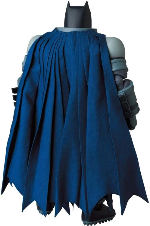 Medicom Toy Mafex No. 146 Armored Batman The Dark Knight Returns Action Figure Medicom 6 Medicom Toy Mafex No. 146 Armored Batman The Dark Knight Returns Action Figure Medicom