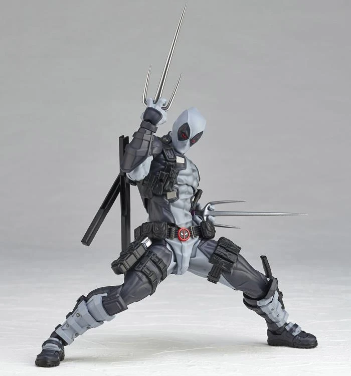 Kaiyodo Amazing Yamaguchi Revoltech Figure Complex Deadpool (X-Force Color Ver.) Ver. 2.0 No. 025EX 3 Kaiyodo Amazing Yamaguchi Revoltech Figure Complex Deadpool (X-Force Color Ver.) Ver. 2.0 No. 025EX