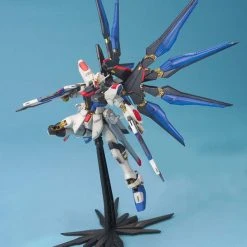 Bandai Gundam 1/100 MG Seed Destiny ZGMF-X20A Strike Freedom Gundam Model Kit