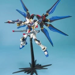 Bandai Gundam 1/100 MG Seed Destiny ZGMF-X20A Strike Freedom Gundam Model Kit