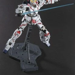 Bandai Gundam 1/100 MG RX-0 Unicorn Gundam (OVA) Full Psycho-Frame Model Kit
