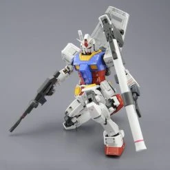 Bandai Gundam 1/100 MG 0079 RX-78-2 Gundam Ver. 3.0 Model Kit