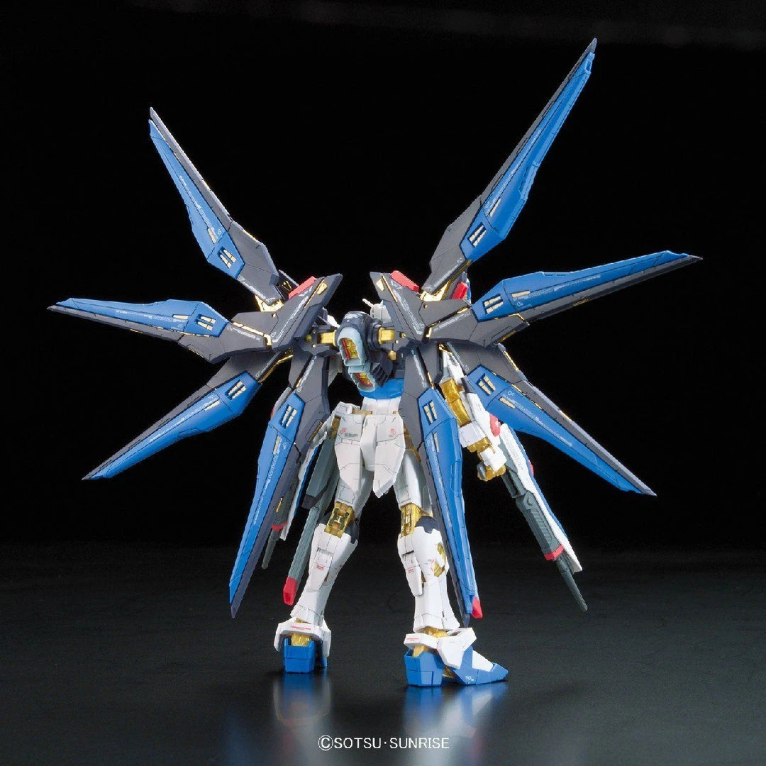 Bandai Gundam 1/144 RG #14 Gundam Seed Destiny ZGMF-X20A Strike Freedom Gundam Model Kit 4 Bandai Gundam 1/144 RG #14 Gundam Seed Destiny ZGMF-X20A Strike Freedom Gundam Model Kit
