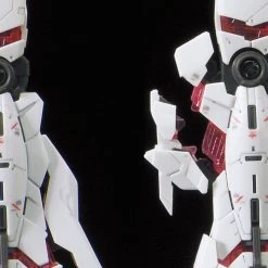 Bandai Gundam 1/144 RG #25 Unicorn Gundam RX-0 Full Psycho Frame Model Kit