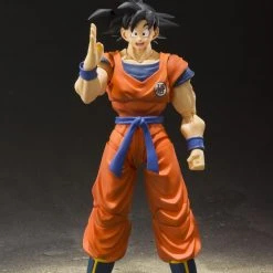 Bandai S.H. Figuarts Dragonball Z Son Goku 2.0 ( A Saiyan Raised On Earth) Action Figure