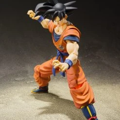 Bandai S.H. Figuarts Dragonball Z Son Goku 2.0 ( A Saiyan Raised On Earth) Action Figure