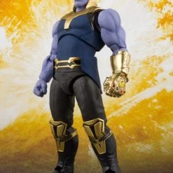 Bandai S.H. Figuarts Thanos Avengers Infinity Wars S. H. Figuarts