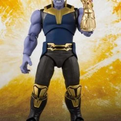 Bandai S.H. Figuarts Thanos Avengers Infinity Wars S. H. Figuarts
