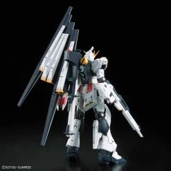 Bandai Gundam 1/144 RG #32 Char's Counterattack RX-93 ν Nu Gundam Model Kit