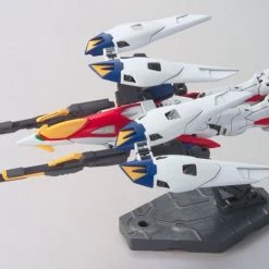 Bandai Gundam 1/144 HGUC #174 HGAC Gundam Wing XXXG-00W0 Wing Gundam Zero Model Kit