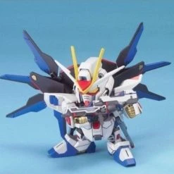 Bandai Gundam SD BB #288 Strike Freedom Gundam Model Kit