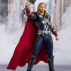 Bandai S.H. Figuarts Avengers Thor (Avengers Assemble Edition) Action Figure S. H. Figuarts