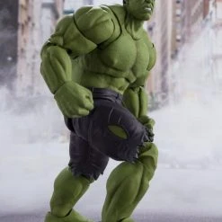Bandai S.H. Figuarts Avengers Hulk (Avengers Assemble Edition) Action Figure S. H. Figuarts