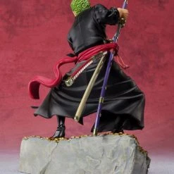 Bandai Figuarts Zero One Piece Roronoa Zoro (WT100 Commemorative) Figure
