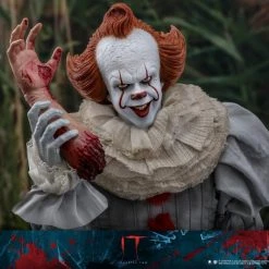 Scale Figures (1/6, 1/4, ETC) Hot Toys 1/6 IT Chapter 2 Pennywise Sixth Scale Action Figure MMS555