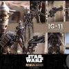 Hot Toys 1/6 Star Wars The Mandalorian 1/6 IG-11 Scale Collectible Figure TMS008 Action Figure