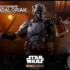 Hot Toys 1/6 Star Wars The Mandalorian Heavy Armor Mandalorian Sixth Scale Figure TMS010 17 Hot Toys 1/6 Star Wars The Mandalorian Heavy Armor Mandalorian Sixth Scale Figure TMS010