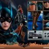 Hot Toys 1/6 Batman: Arkham Knight Batgirl Sixth Scale Figure VGM40