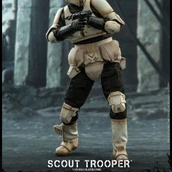 Hot Toys 1/6 The Mandalorian Scout Trooper Scale Figure TMS016