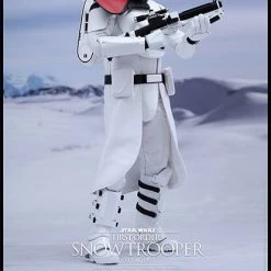 Hot Toys 1/6 First Order Snowtrooper Officer Star Wars Episode VII The Force Awakens MMS322 Sixth Scale Figure