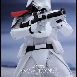 Hot Toys 1/6 First Order Snowtrooper Officer Star Wars Episode VII The Force Awakens MMS322 Sixth Scale Figure