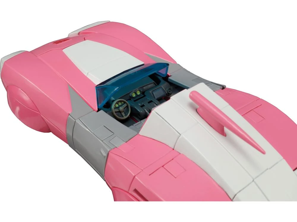 Takara Tomy Transformers Masterpiece MP-51 Arcee 11 Takara Tomy Transformers Masterpiece MP-51 Arcee