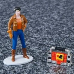 Takara Tomy Transformers Masterpiece MP-25 Tracks Action Figure