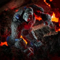 Hasbro Transformers Generations War For Cybertron: Kingdom Voyager Optimus Primal Action Figure WFC-K8