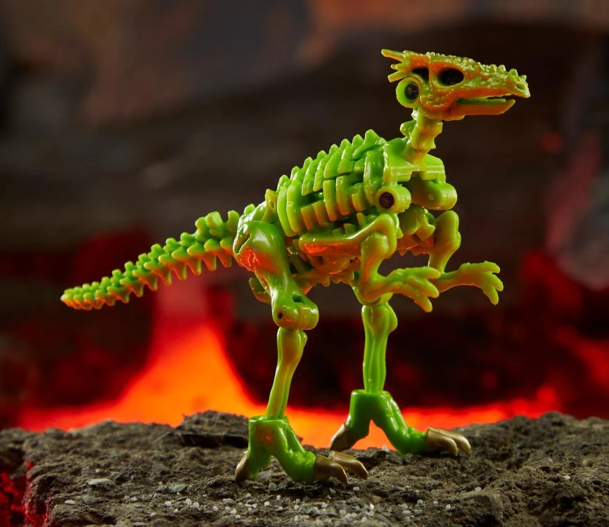 Hasbro Transformers Generations War For Cybertron: Kingdom Core Dracodon Action Figure WFC-K22 6 Hasbro Transformers Generations War For Cybertron: Kingdom Core Dracodon Action Figure WFC-K22