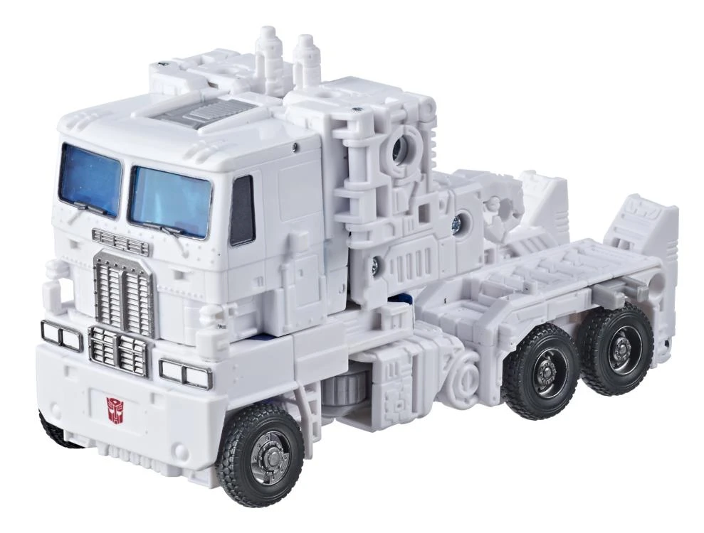 Hasbro Transformers Generations War For Cybertron: Kingdom Leader Ultra Magnus Action Figure WFC-K20 6 Hasbro Transformers Generations War For Cybertron: Kingdom Leader Ultra Magnus Action Figure WFC-K20