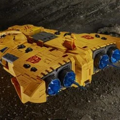 Hasbro Transformers Generations War For Cybertron: Kingdom Titan Autobot Ark Action Figure WFC-K30