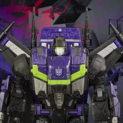 Hasbro Transformers Generations Shattered Glass Commander Class Jetfire Action Figure