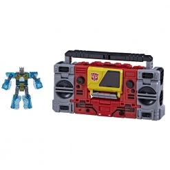 Hasbro Transformers Generations Legacy Voyager Class Blaster & Rewind Action Figure