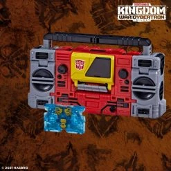 Hasbro Transformers Generations War For Cybertron: Kingdom Voyager Blaster & Eject Action Figure WFC-K44