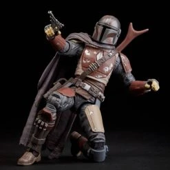 Hasbro Star Wars Black Series #94 The Mandalorian 6 Inch Action Figure