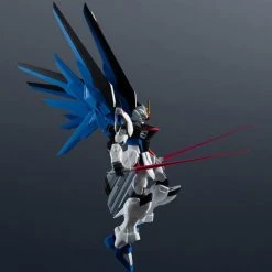 Bandai Gundam Universe GU-17 ZGMF-X10A Freedom Gundam Action Figure