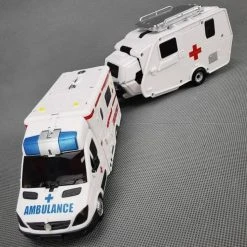 Generation Toy GT-08C Guardian Bulance Action Figure