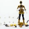 Bandai LOOSE Yellow From S.H. Figuarts Power Rangers Super Samurai Metallic Coating Deluxe Action Figure Set SDCC 2013